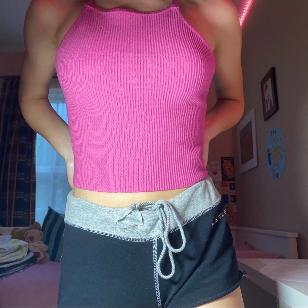 Pacsun crossback crop top !!